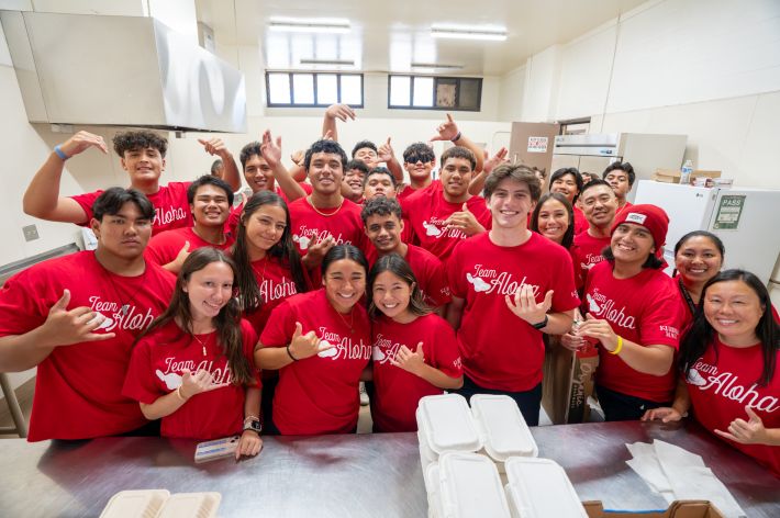 Kamehameha Schools students step up to serve at Maui luncheon